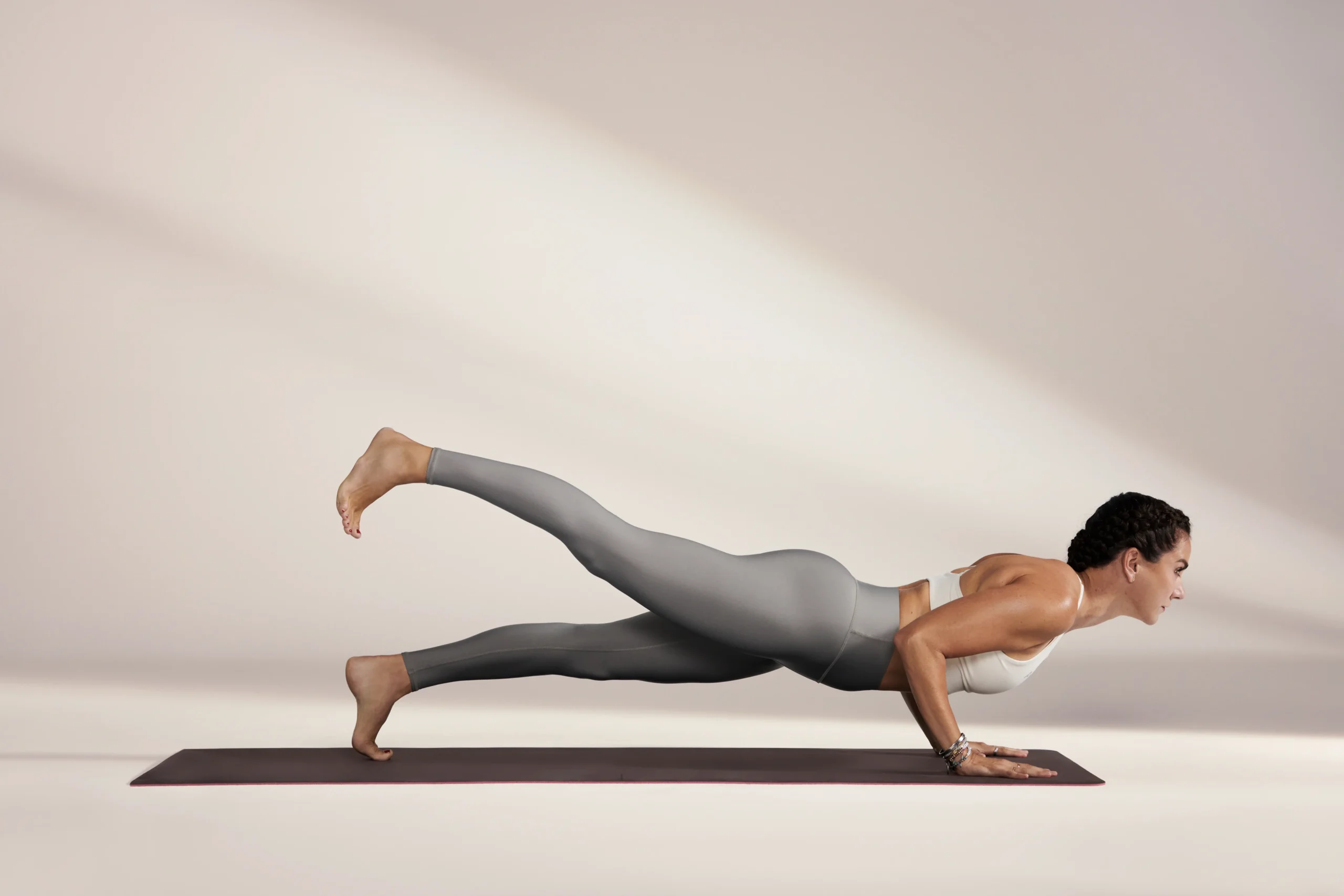 Thảm tập yoga giúp phòng tránh chấn thương